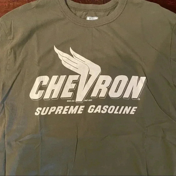 Chevron Vintage Inspired Tee - Picture 3 of 3